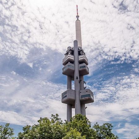 Tower Apartment Praga Exterior foto