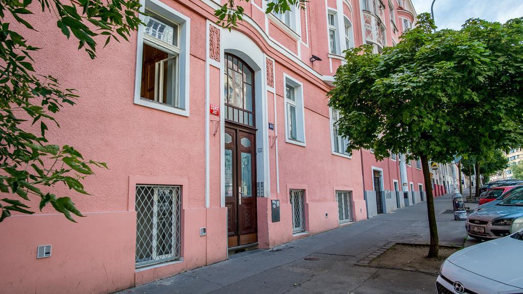 Tower Apartment Praga Exterior foto